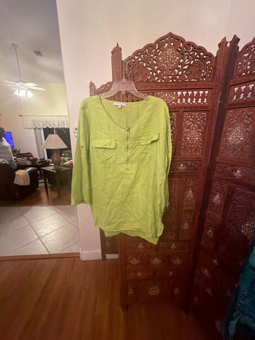 Company Ellen Tracy Women's Lime Green 100% Linen Half-Zip Tunic Top with Roll-T